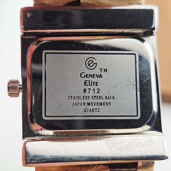 Geneva Elite Women's Cuff Style Bracelet Watch Silver Beige Embossed Old Money - Picture 5 of 6
